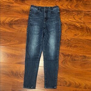 American Eagle Outfitters Dark Wash Skinny Jeans